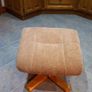 foot stool Image 4
