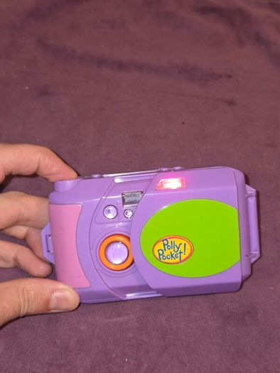 1998 Bluebird Polly Pocket Camera Wedding Set - Lights working