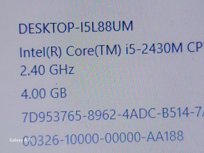 Samsung Notebook Model NP300E5A, Intel Core i5-2430M CPU, 2.4GHz, 4 GB Ram, 600GB HDD, Windows 10, Microsoft Edge, Chrome and VLC