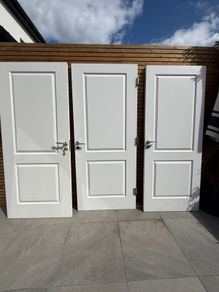 3 free white Fire doors with locks
