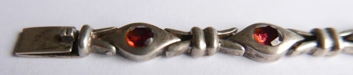 Vintage Natural Garnet and Sterling Silver 925 Bracelet, hallmarked Bracelet. length 7,5" - 26,1g