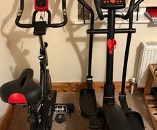 Reebok Jet100 Elliptical Trainer