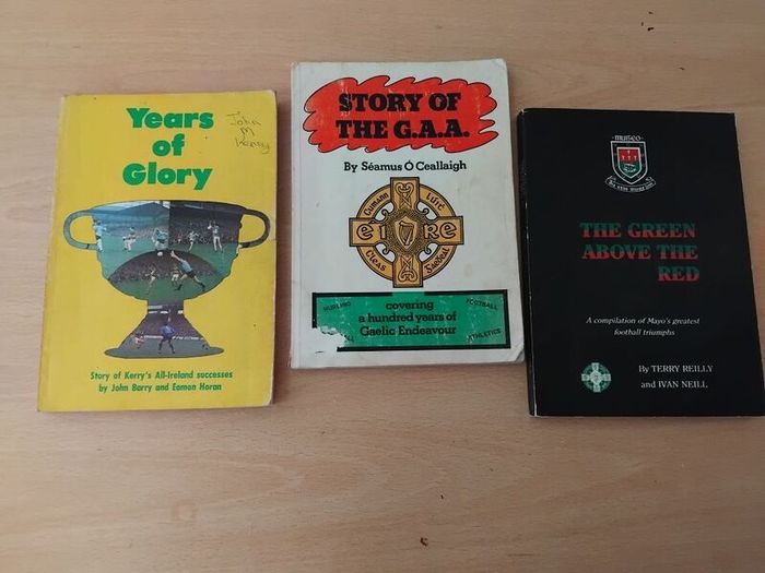 3 x vintage GAA books Years of Glory/Story of the GAA/The Green Above the Red Kerry Mayo FREEPOST