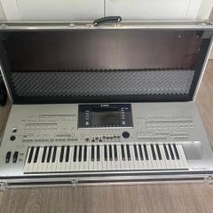 Yamaha tyros 3 keyboard