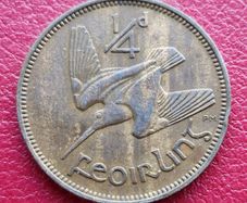 Ireland 1946 Farthing 1/4d coin Two-tone