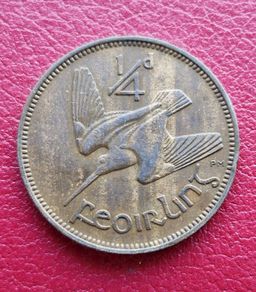 Ireland 1946 Farthing 1/4d coin Two-tone