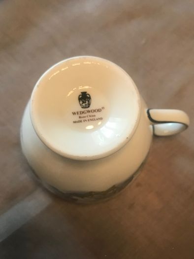 Wedgewood 21 Piece tea set