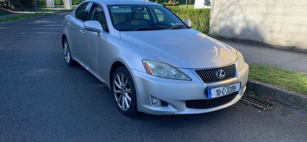 Lexus IS 220 diesel 2010