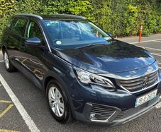 Peugeot 5008 Active 1.2 - 7 seats - Long NCT