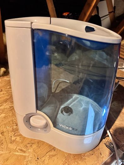 Free humidifier