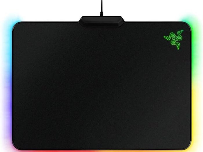 Razer Firefly Gaming Mouse Pad RZ02-0135