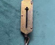 Vintage pocket scale 12kg