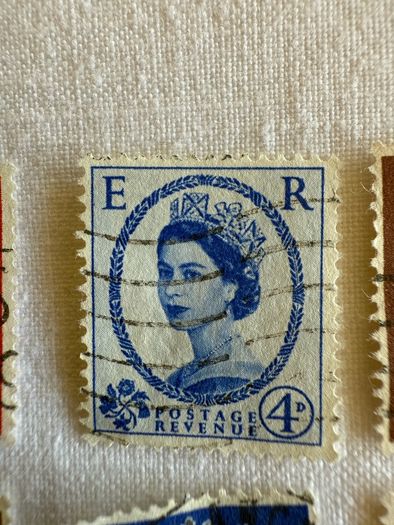 Vintage United Kingdom postage revenue stamps, from 1952 onwards  x6