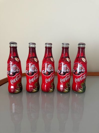5 Vintage Coca Cola bottles