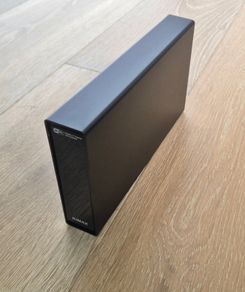 Wireless HDD/SSD enclosure