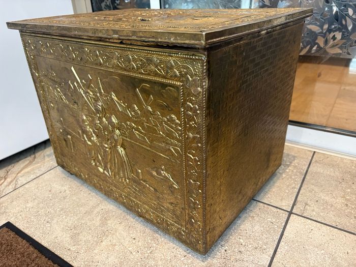Large Vintage Ornament Embossed Brass coal or log storage box