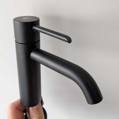 Noken black single lever basin mixer