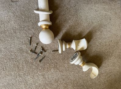 Curtain pole