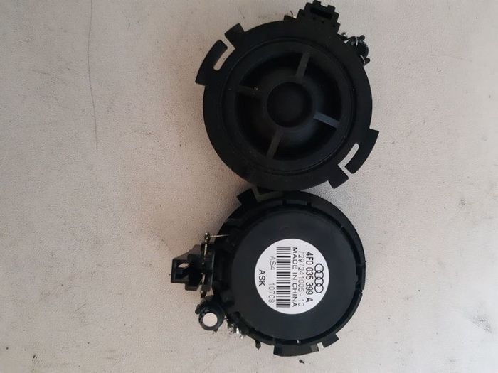 Audi A4 B8 2010 Tweeters x 2 Pair 4F0035399A