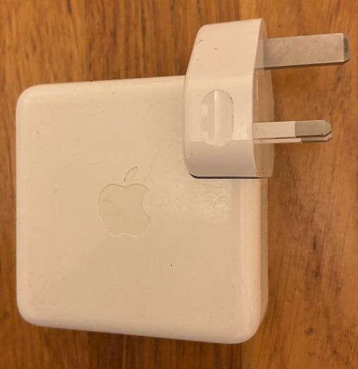 61W USB-C Apple Power Adapter