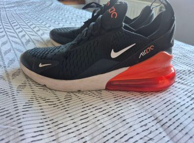 Nike  270s