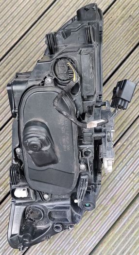 Volvo S60 V60 Headlight Left 31420263