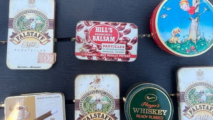 9 vintage collectable Tins