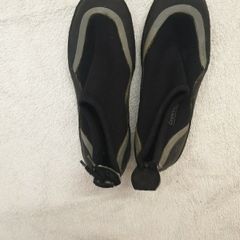 wetsuit boots