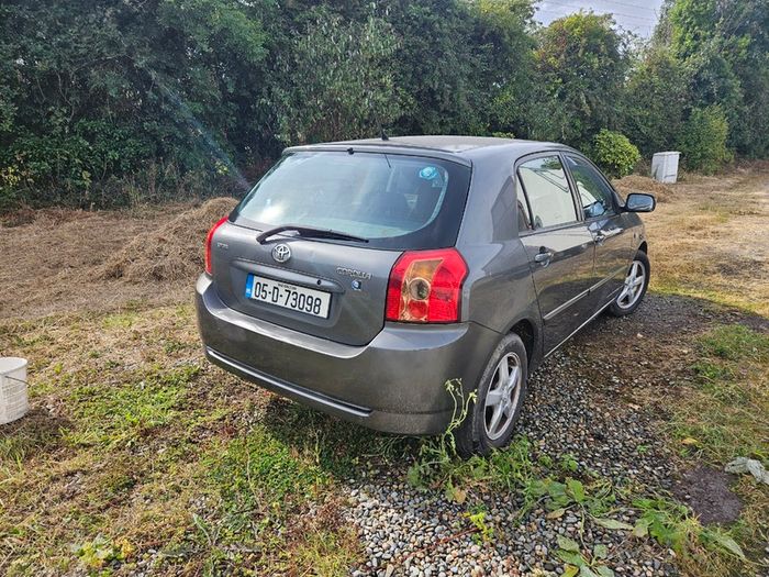 2005 Toyota Corolla