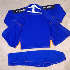 BJJ GI/kimono for kids (2 sizes)