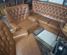 Buttonback Suite Sofa + 2 armchairs