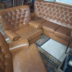 Buttonback Suite Sofa + 2 armchairs