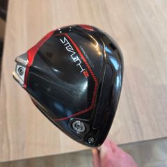 TaylorMade Stealth 2 Driver 9.0 degree Stiff Shaft-MCC Plus4 Midsize Grip