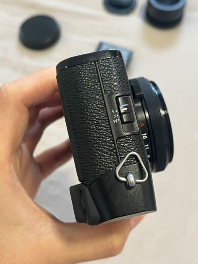 Fujifilm X100F + WCL-X100