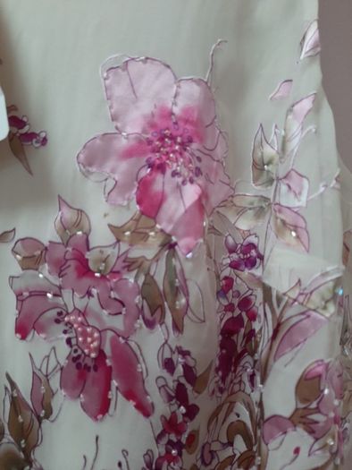 New beautiful KIRSTEN KROG designer top tag attached