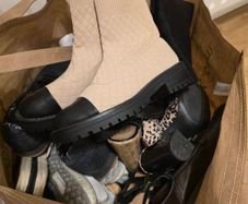 free mixed shoes size 4