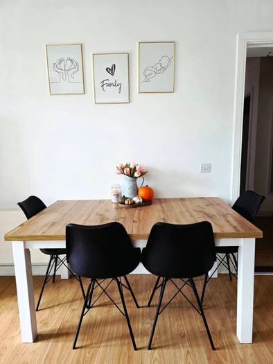 Dining Table - Extendable - Oak & White