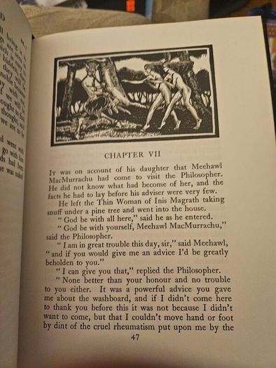 The Crock Of Gold. By James Stephens. Illustrations By Thomas Mackenzie.  1980 Hardback With Dustjacket In Good Condition.  See Photos For Same.