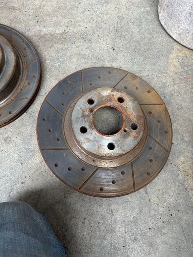 subaru Impreza brake discs