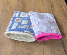 2 Guinea Pig cozy sacks - Snowmen and bears