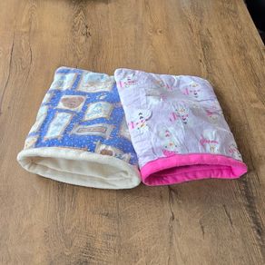 2 Guinea Pig cozy sacks - Snowmen and bears