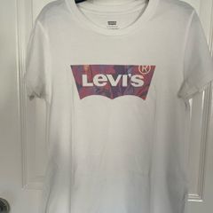 Levi's T-Shirt