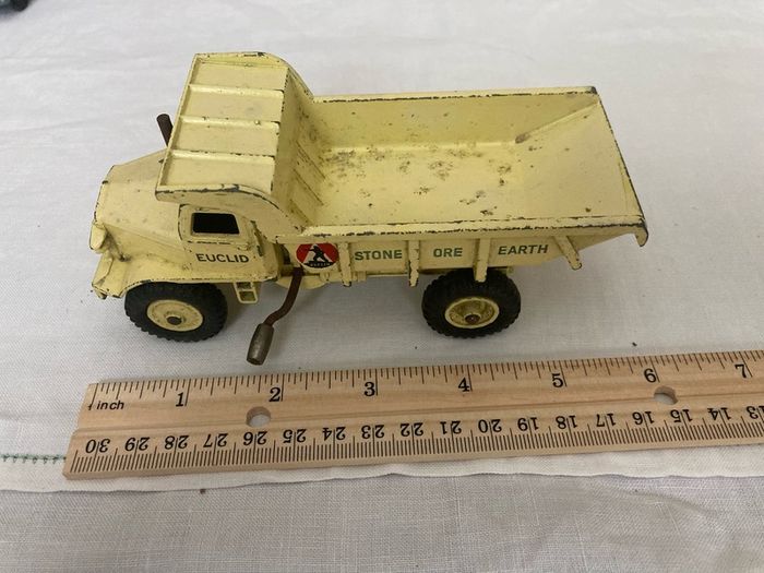 Dinky 965. Euclid rear dump truck. Great paintwork.