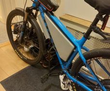 Trek Xcaliber 8 Gear7 Hybrid Bike