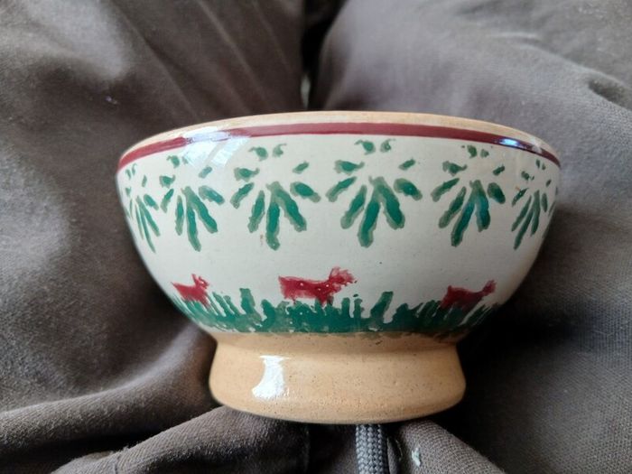 Rare ? Small red dog or pig pattern bowl and old rose eggcup