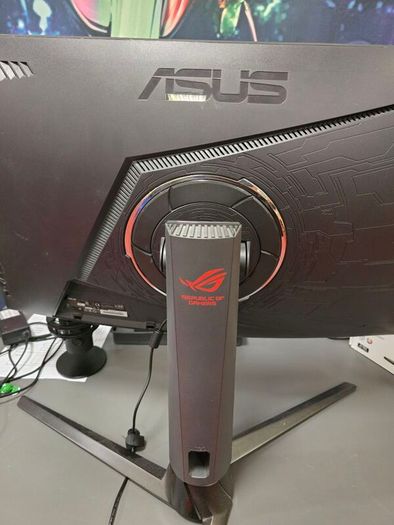 Asus Rog Strix XG32V 32"inch,W QHD curved