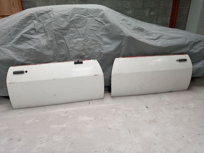 Opel manta b lightweight fibreglass doors