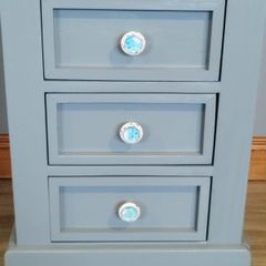 3 drawer chest