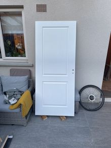 interior door
