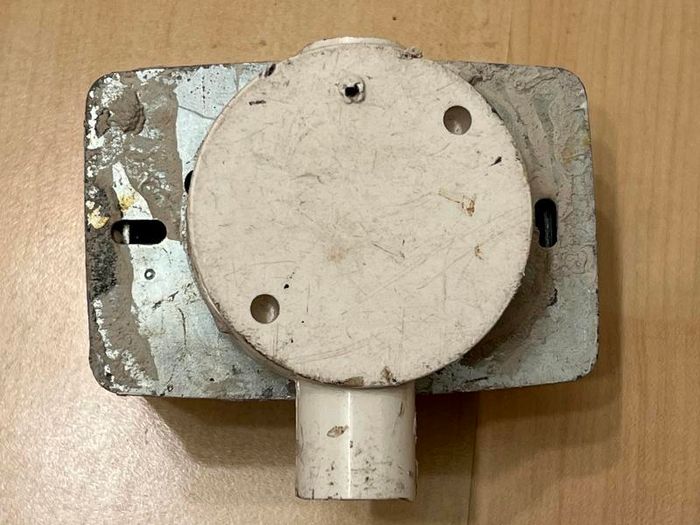 Antique mechanical thermostat